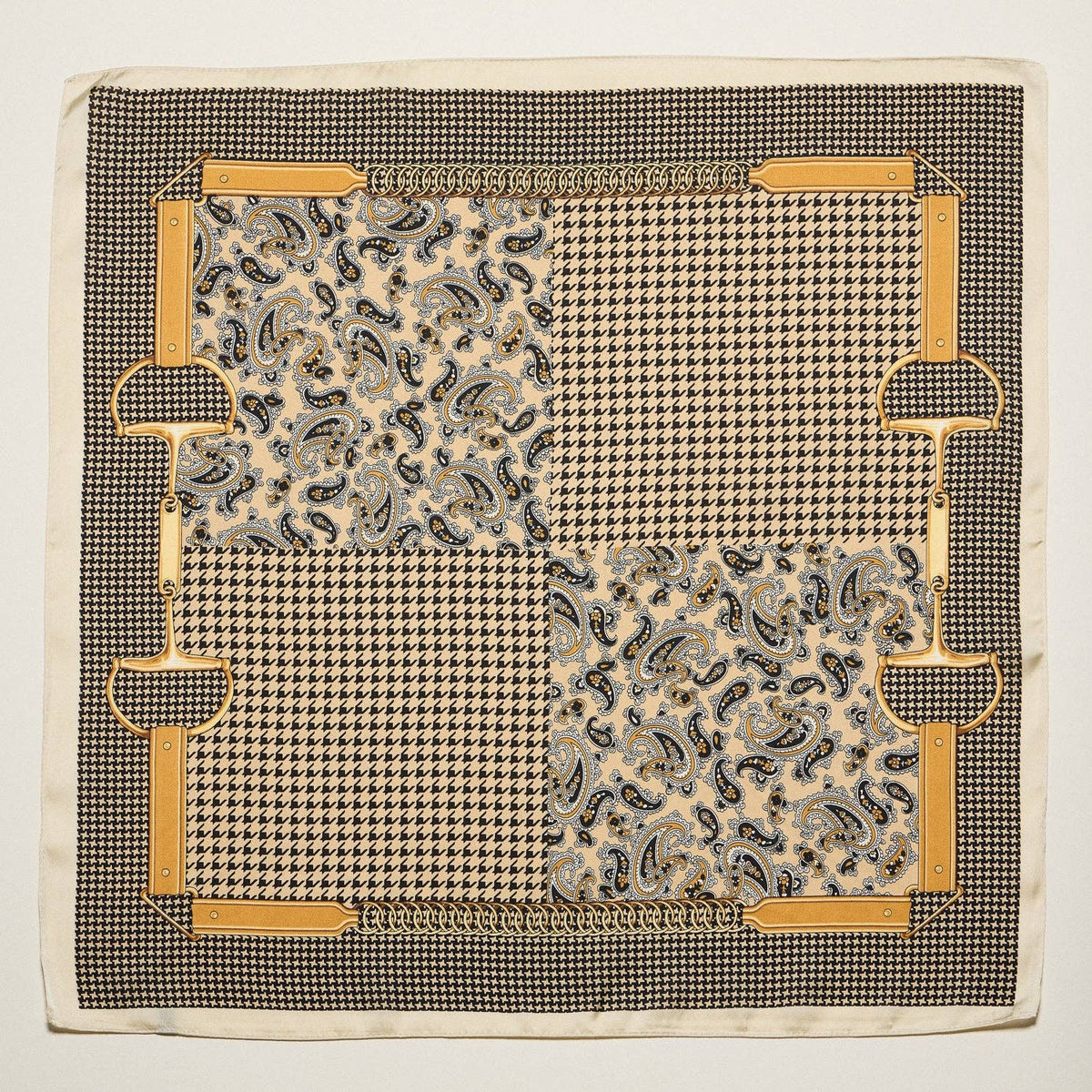 Final Sale-Chain & Paisley Print Scarf