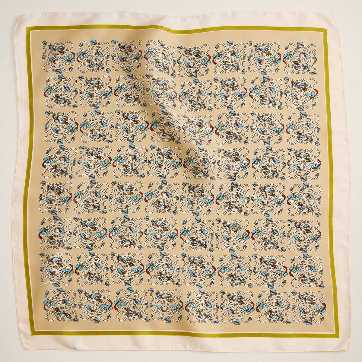 Final Sale-Geometric Silk-Feel Scarf