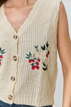 Final Sale-Embroidered V-Neck Sweater Vest
