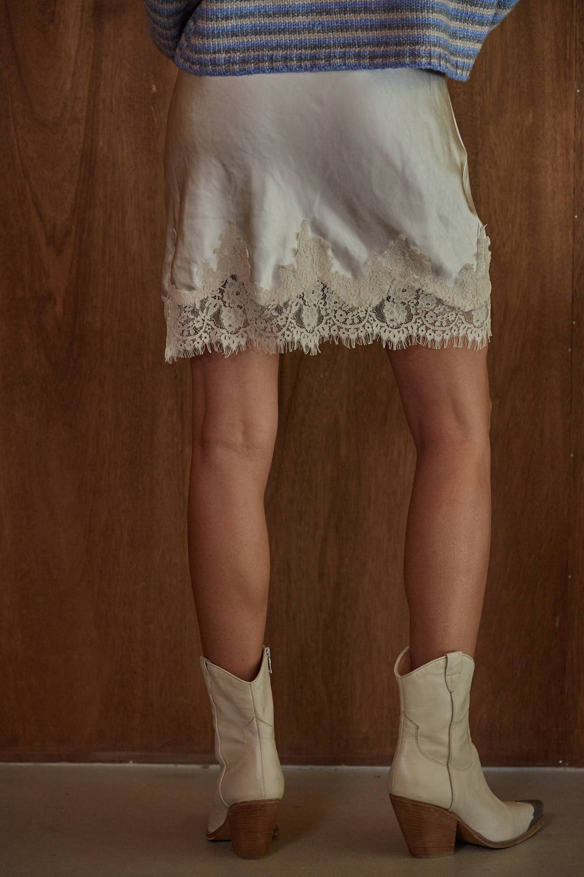 Lace Trim Mini Skirt