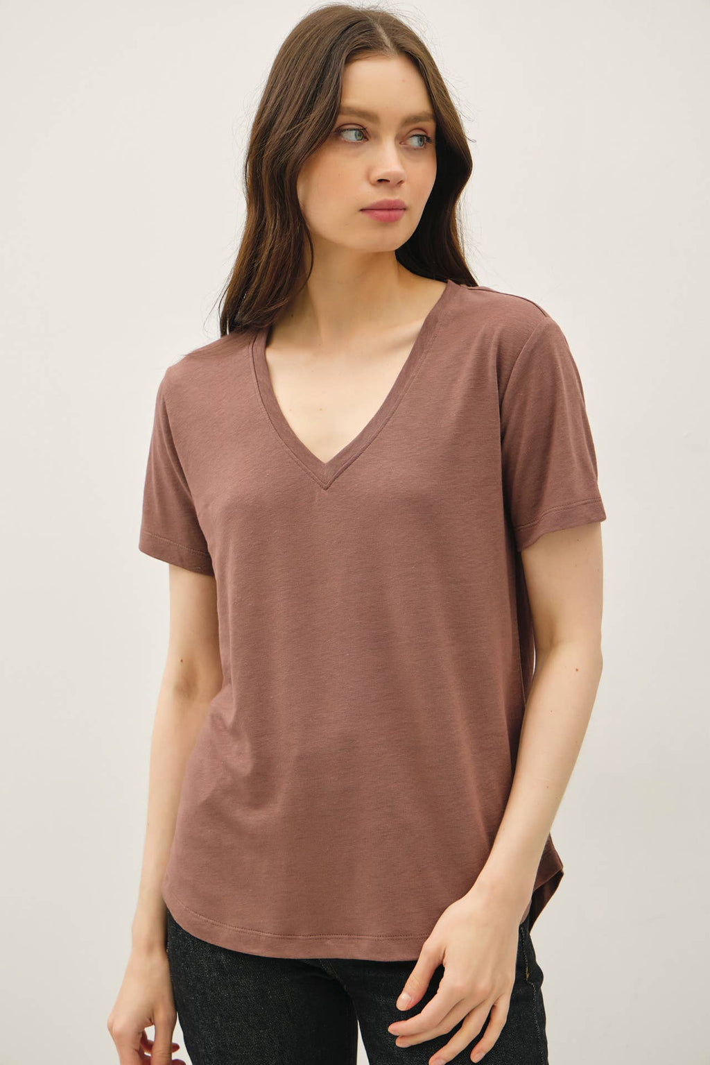 Basic V-Neck Tee