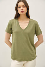 Basic V-Neck Tee
