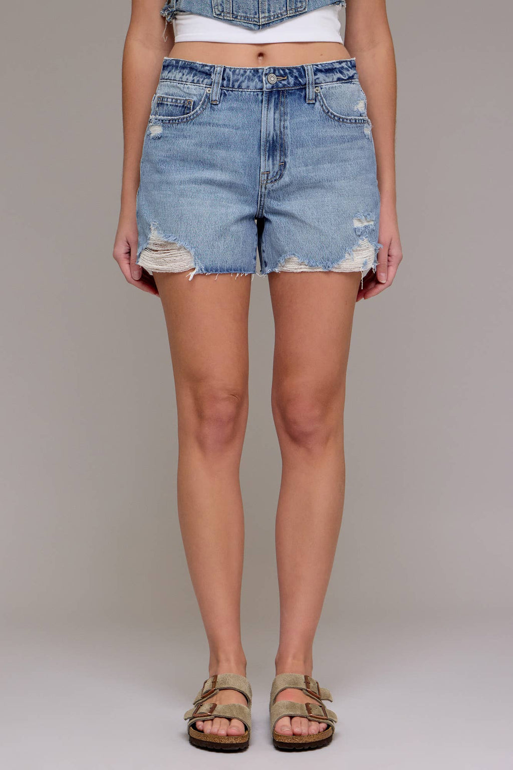 Final Sale-Finn Distressed High Rise Short