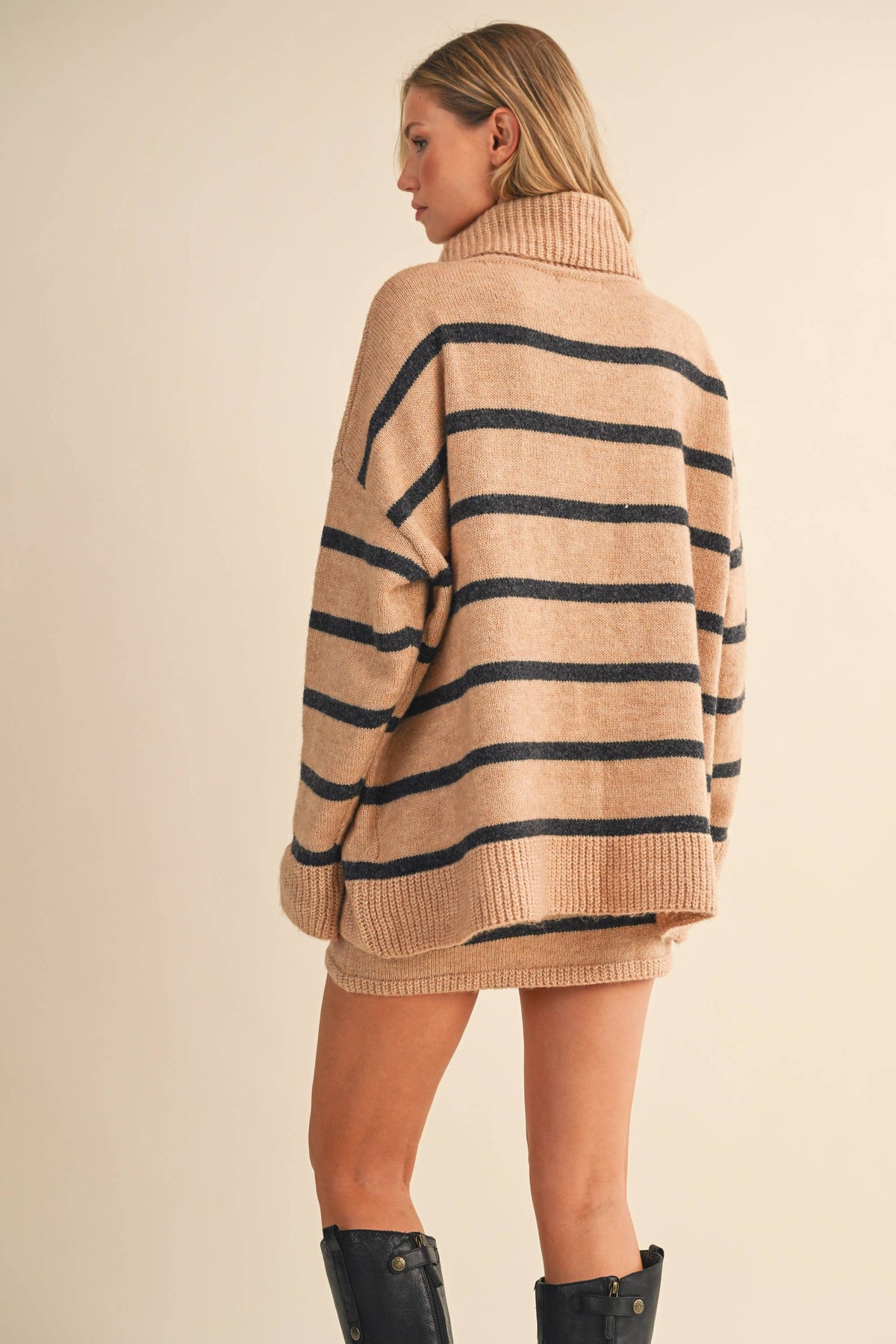 Oversized Stripe Turtle Neck
