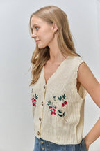Final Sale-Embroidered V-Neck Sweater Vest