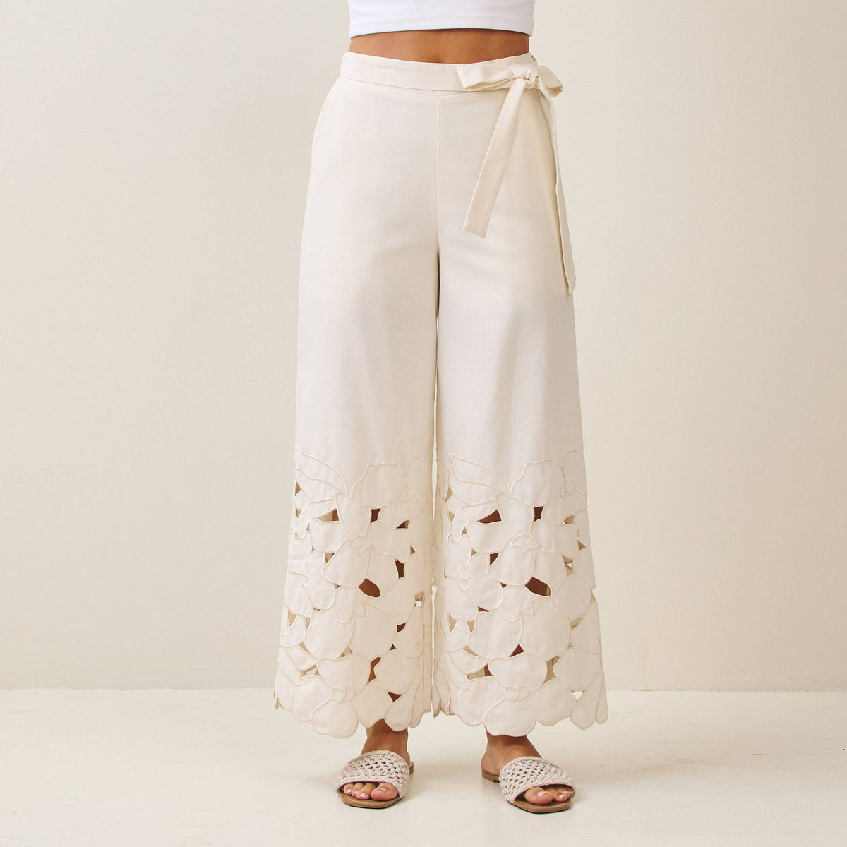 Final Sale-Floral Cutout Pants