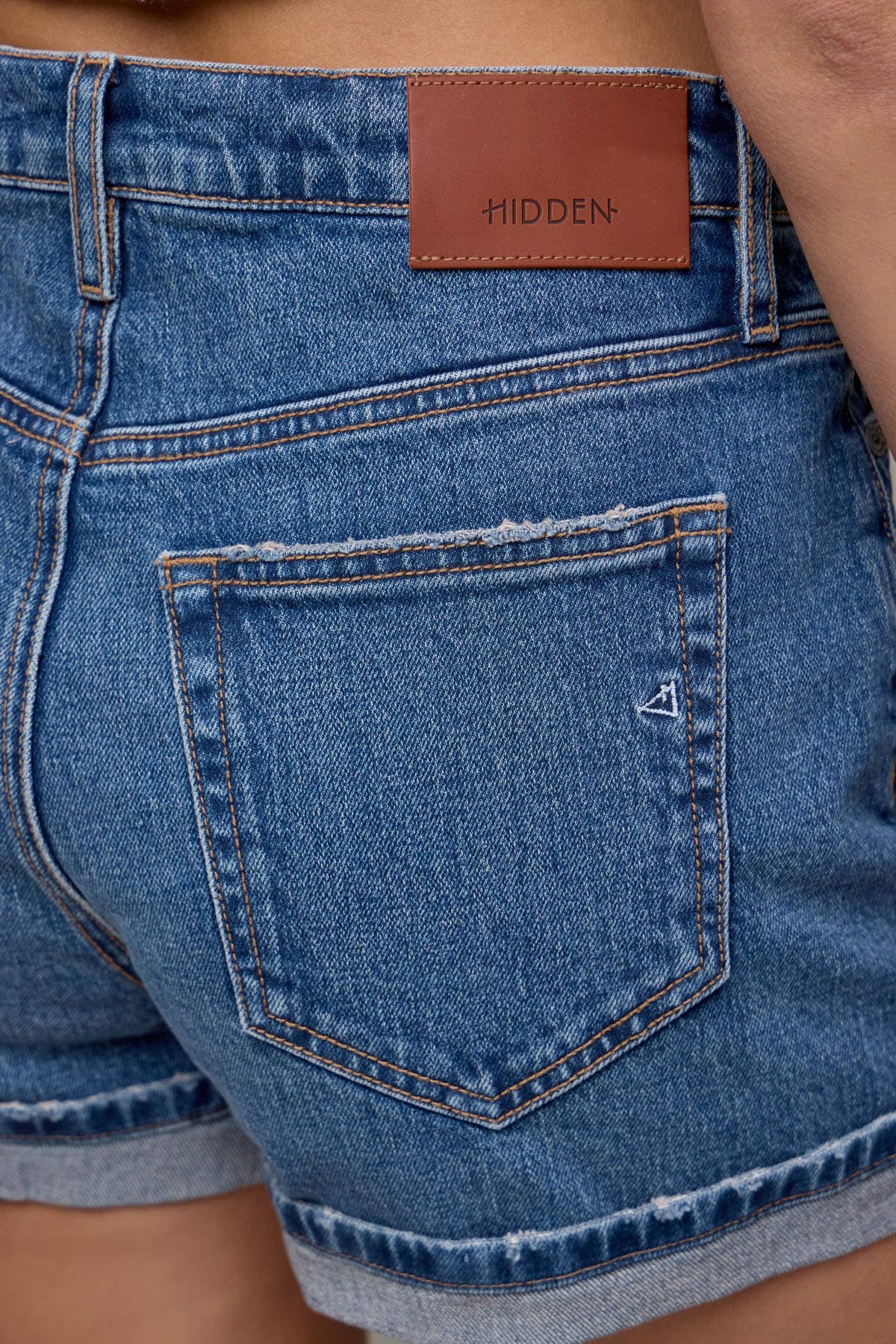 Final Sale-Drawstring Dad Short