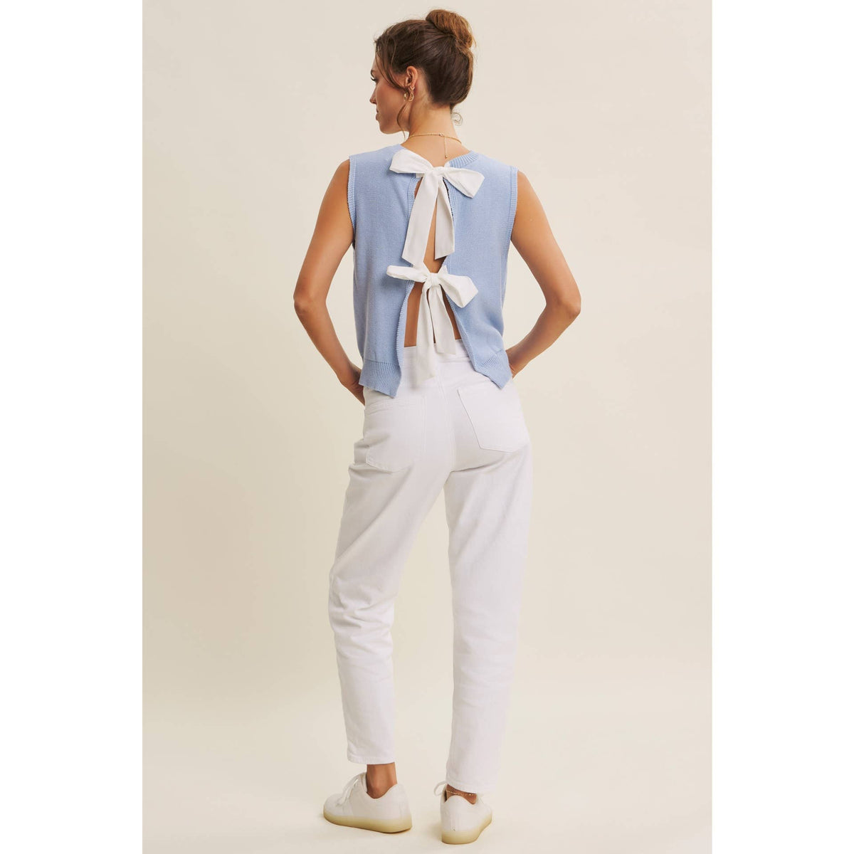 Final Sale-Bow Back Sweater