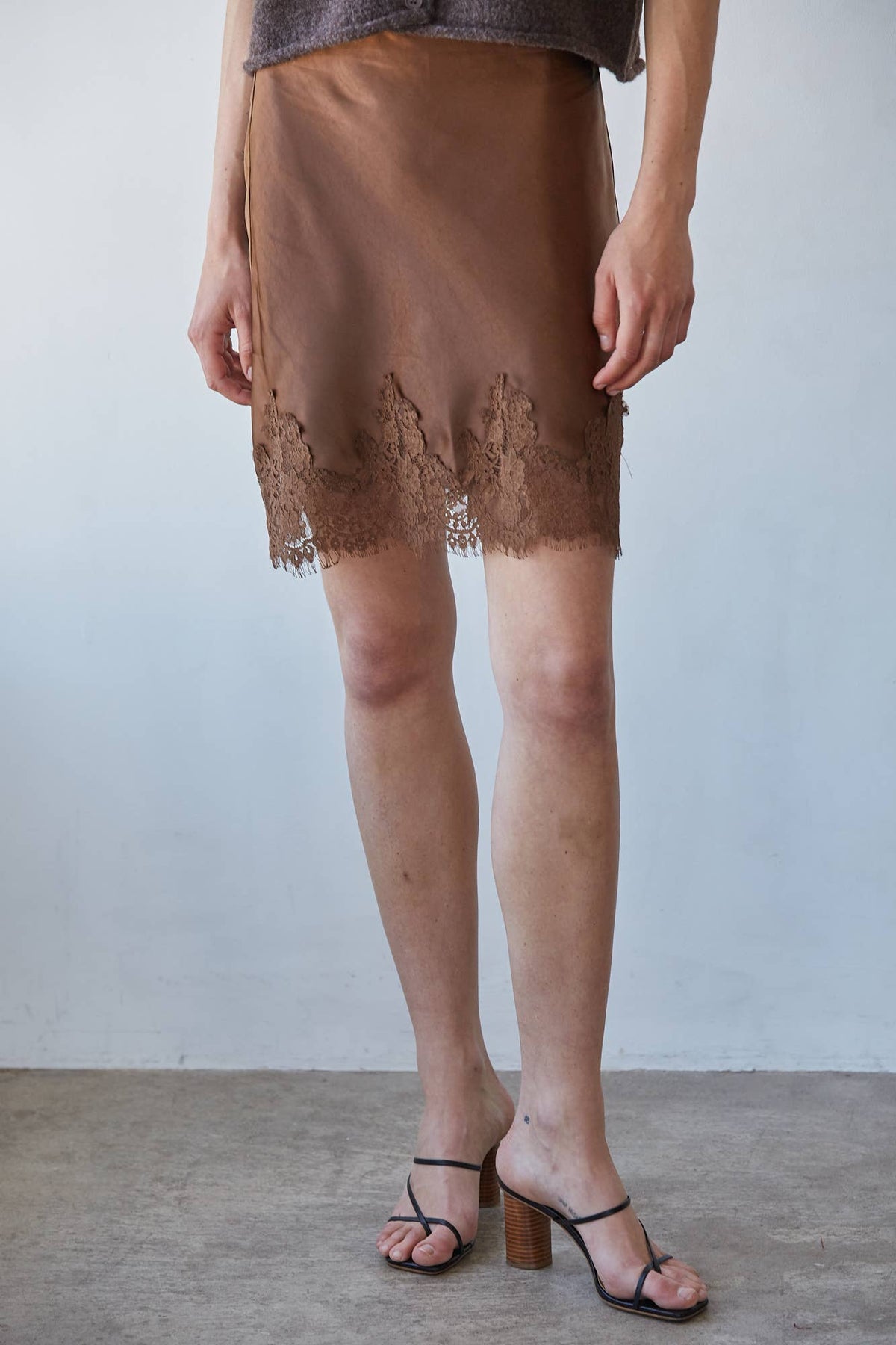 Lace Trim Mini Skirt
