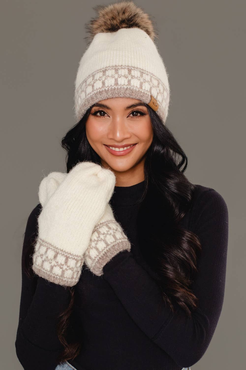 Ivory & Taupe Patterned Knit Pom Hat