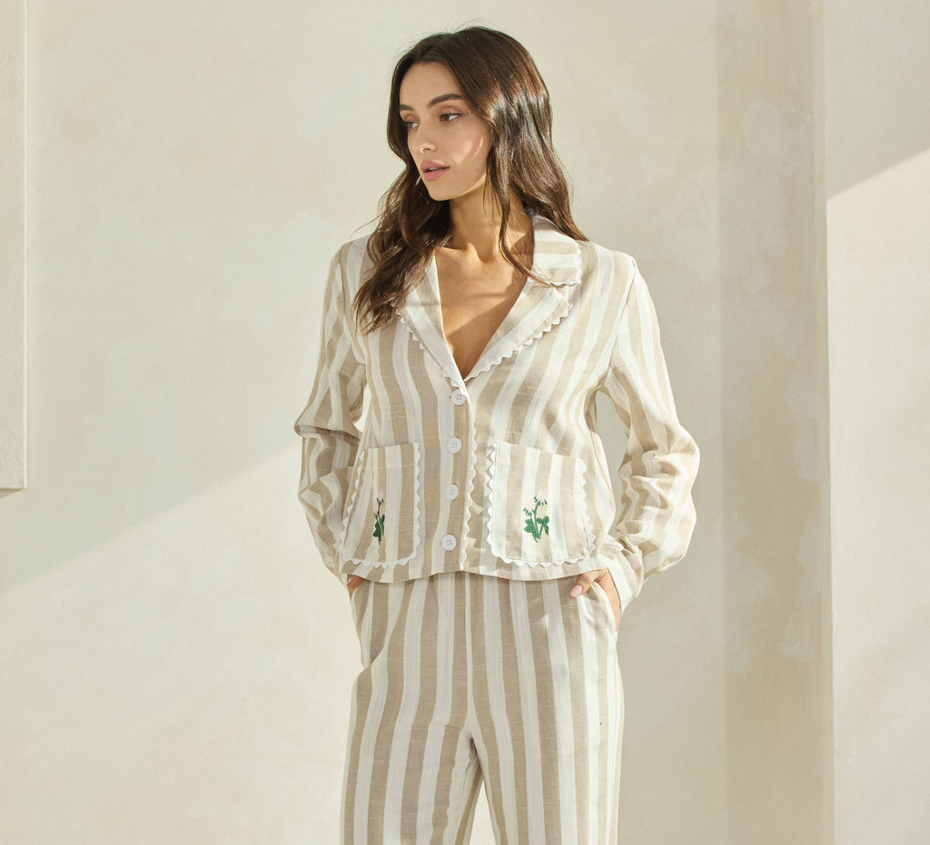 Final Sale-Flower Embroidered Striped Shirt