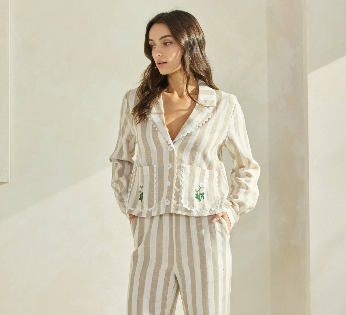 Final Sale-Flower Embroidered Striped Shirt