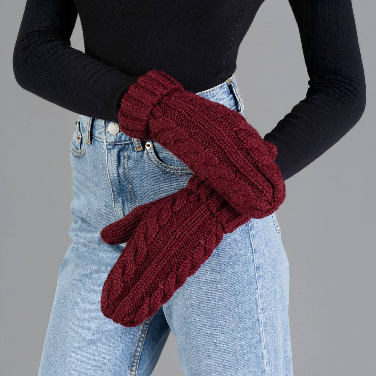 Burgundy Cable Knit Design Mittens