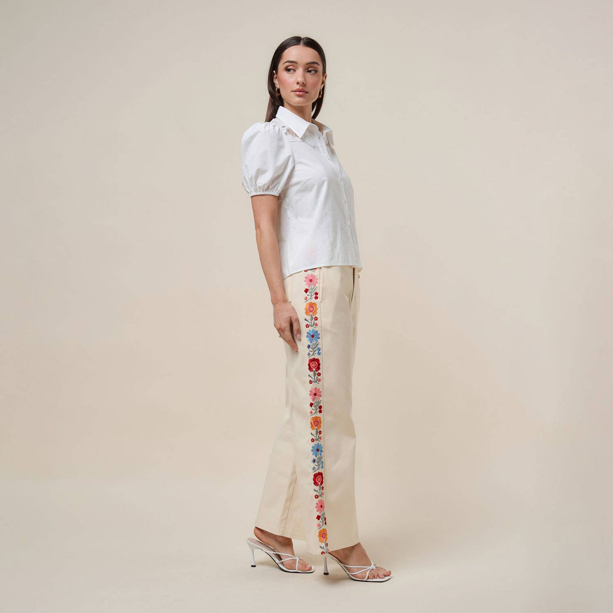 Final Sale-Floral Embroidered Pants